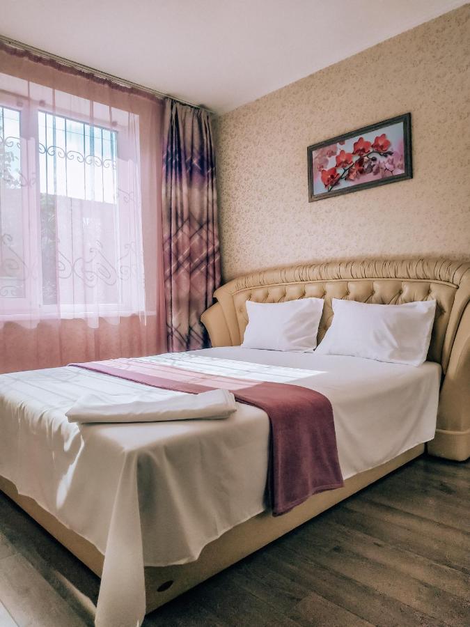 2 К Квартира Рядом Стадион Металлист М. Спортивная. Kharkiv Extérieur photo